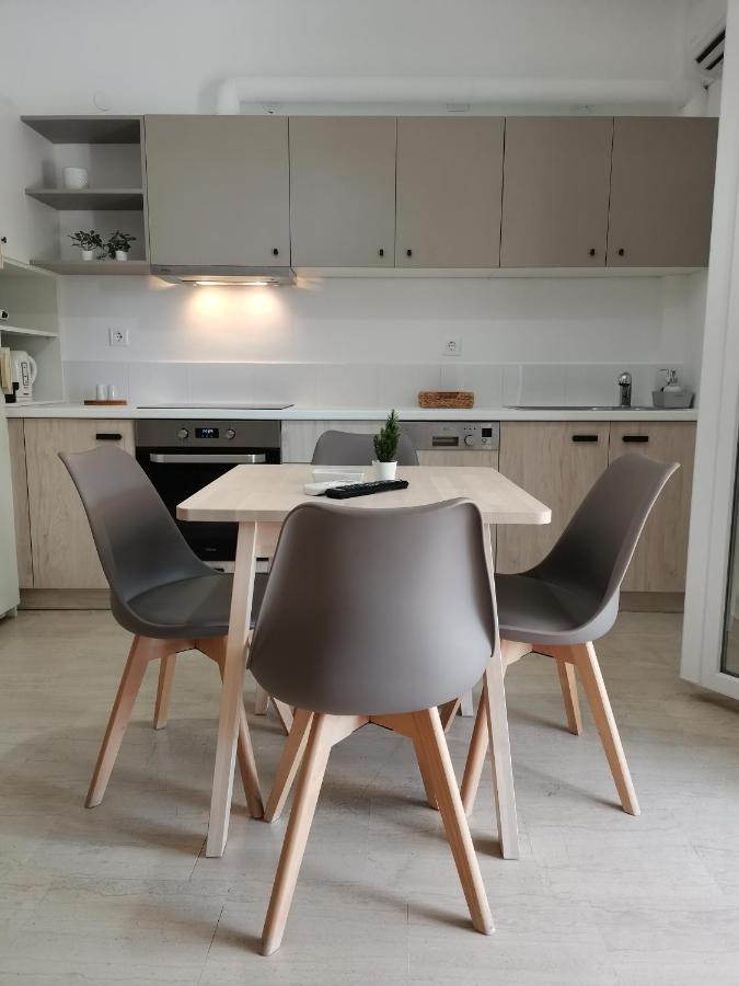 Sti Chora Apartments Lefkada City Bagian luar foto