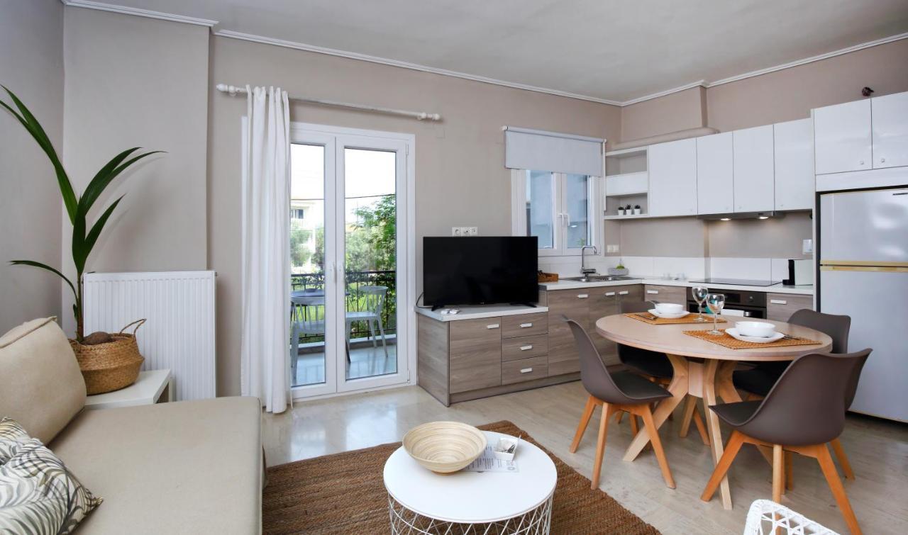 Sti Chora Apartments Lefkada City Bagian luar foto