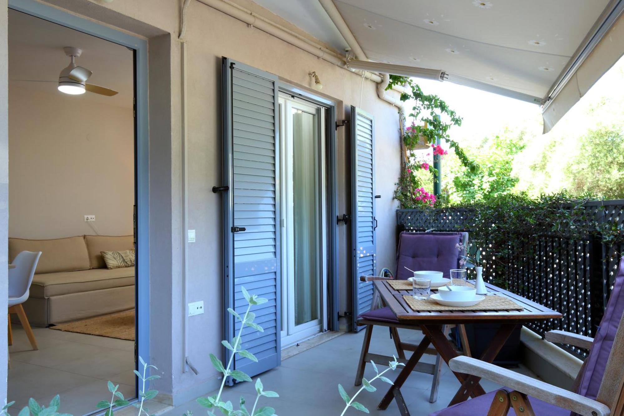 Sti Chora Apartments Lefkada City Bagian luar foto