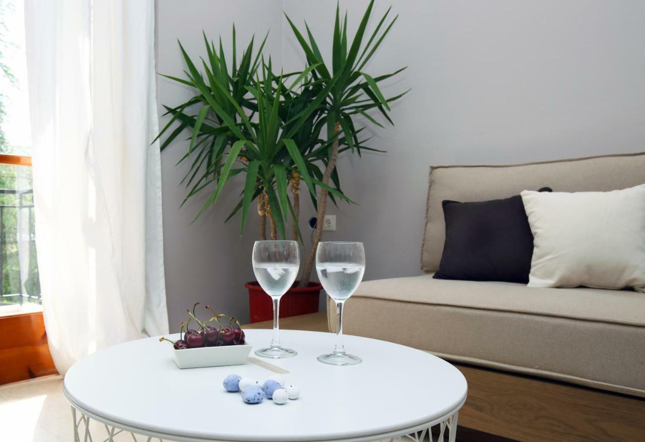 Sti Chora Apartments Lefkada City Bagian luar foto