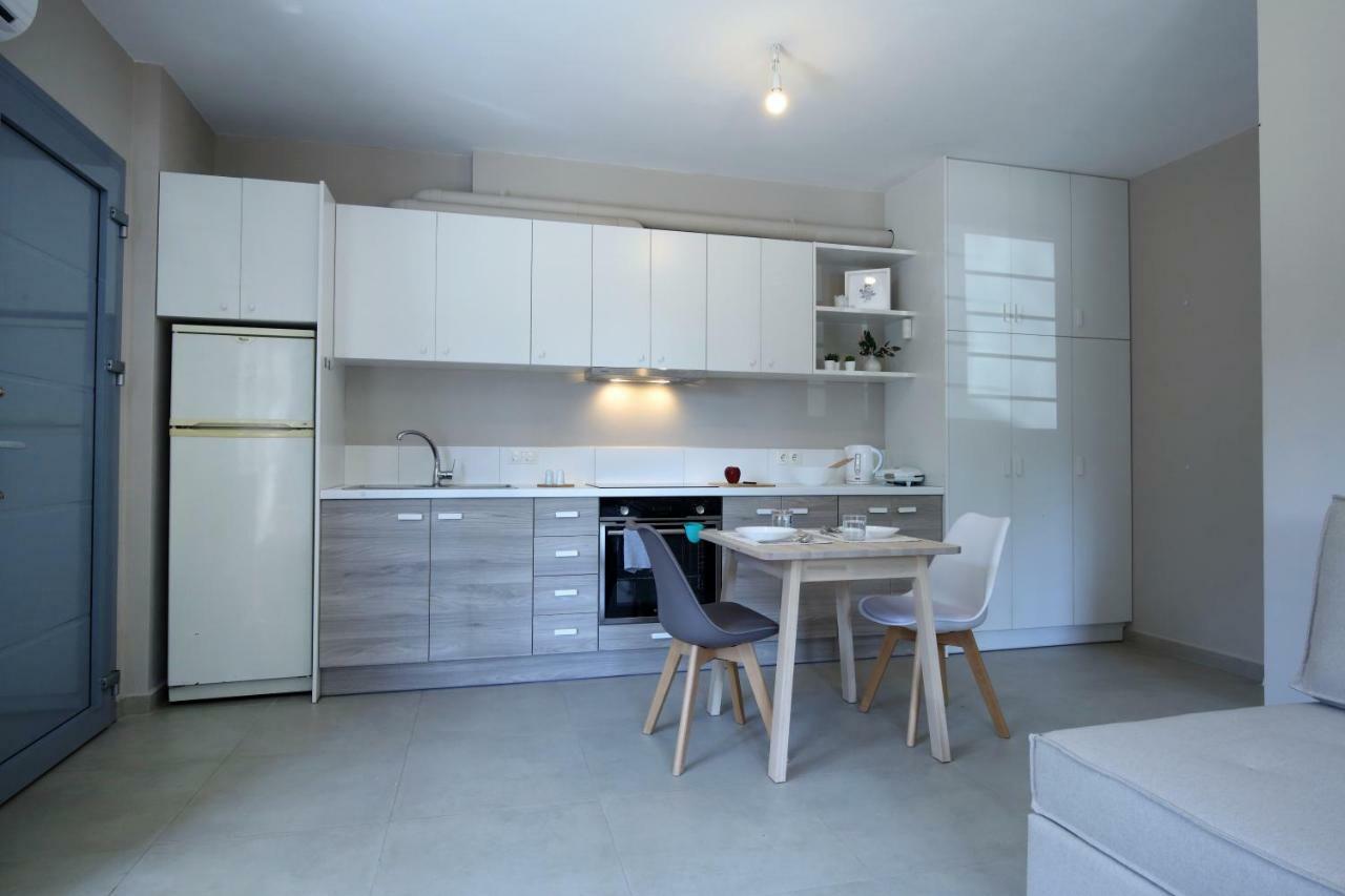 Sti Chora Apartments Lefkada City Bagian luar foto
